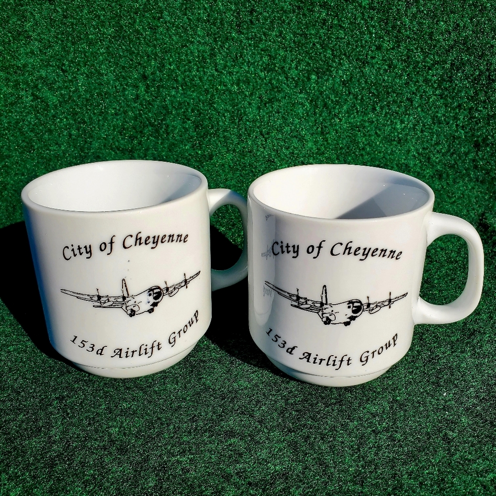 City of Cheyenne 153 D Airlift Group Coffee Cup Mug 2-Lot White Black USA